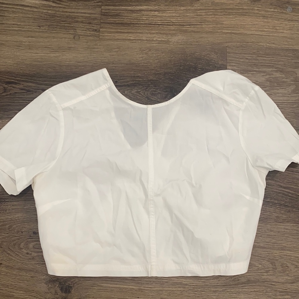 Marc Jacobs white crop tee, size small